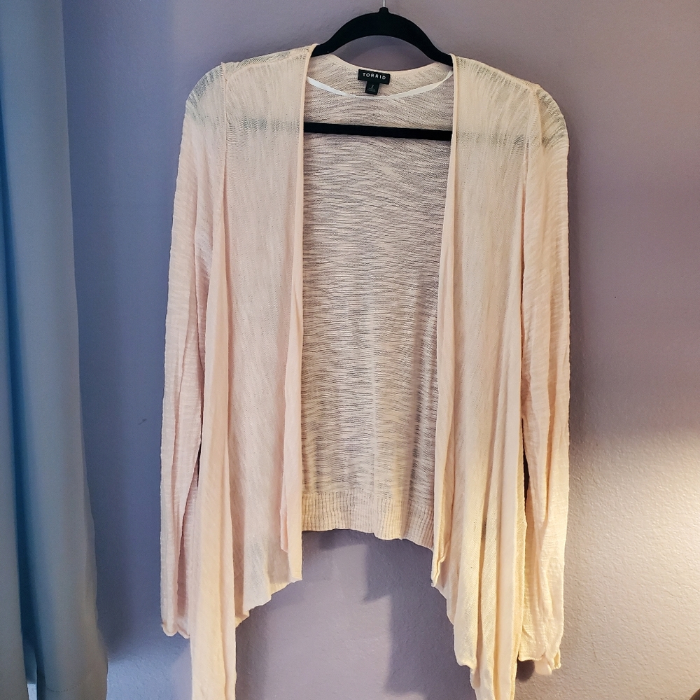Sz 2 Torrid light pink cardigan